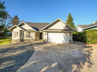 18371 Kentwood Pl, Hidden Valley Lake, CA 95467