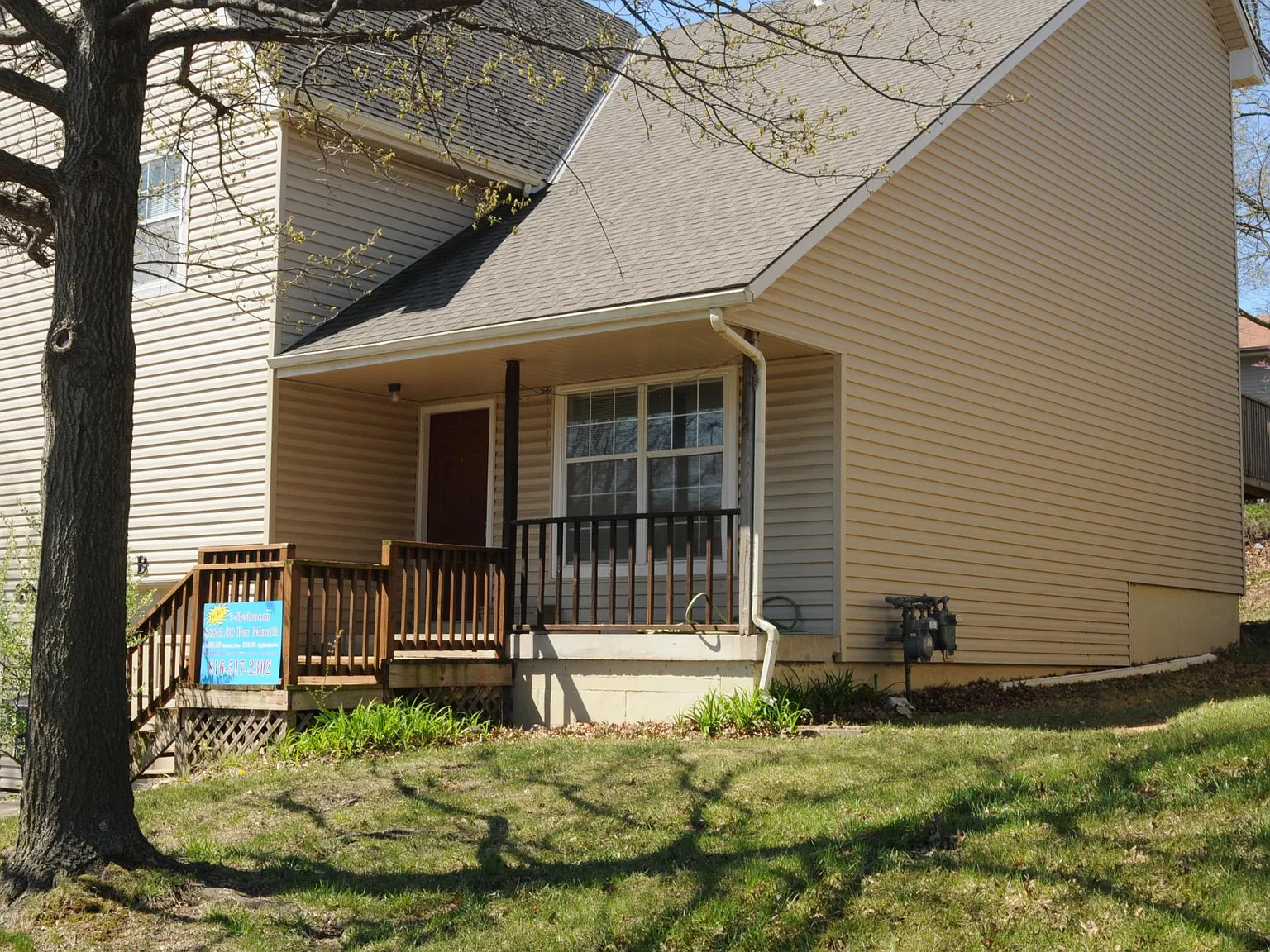 2 bed, 1850 sqft, $1,500 — Photo 1