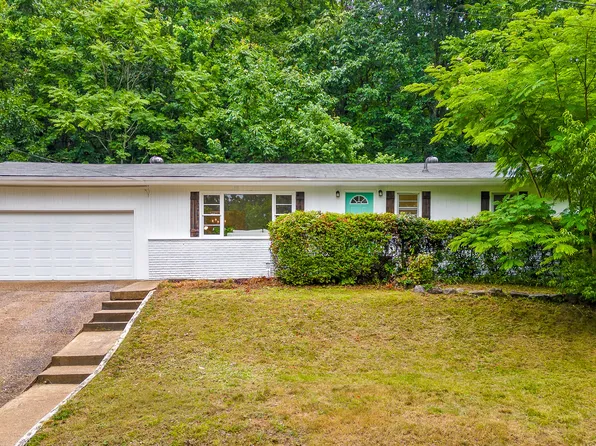 842 W Shadowlawn Dr, Chattanooga, TN 37404