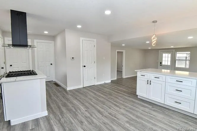 1000 Hooker St — Photo 3