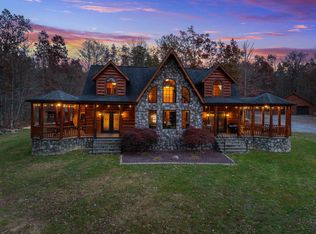 4851 Arrowpoint Dr, Elkton, VA 22827