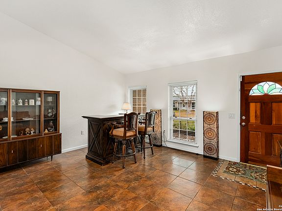 3rd image of 8319 BROOKLINE