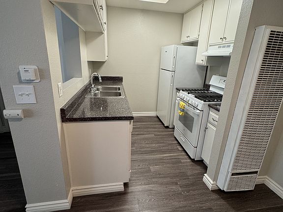 5th image of 4060 32nd St APT 5