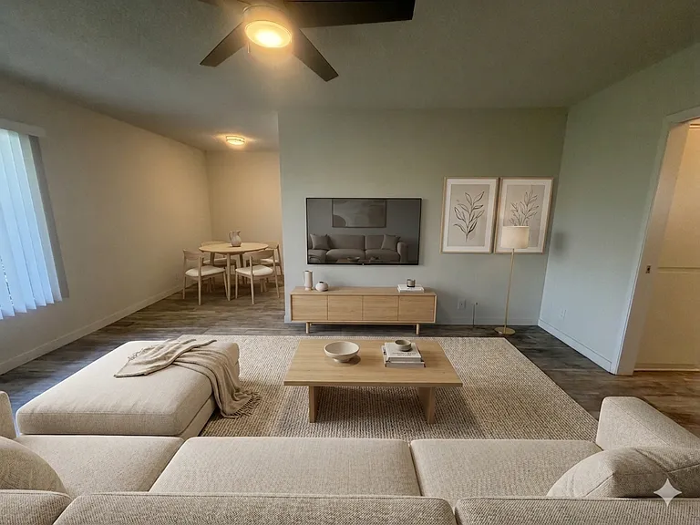 4714 Slauson Ave — Photo 8