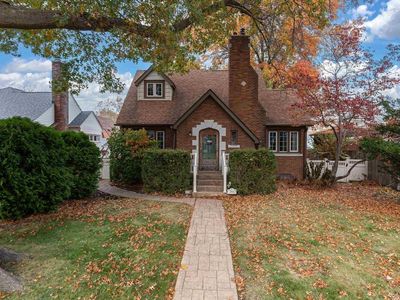 2911 25th Ave, Moline, IL, 61265