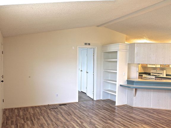 4th image of 500 W Santa Maria St Space 12