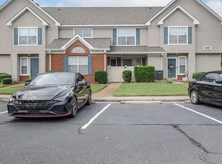 3852 Lasalle Dr APT 110, Virginia Beach, VA 23453