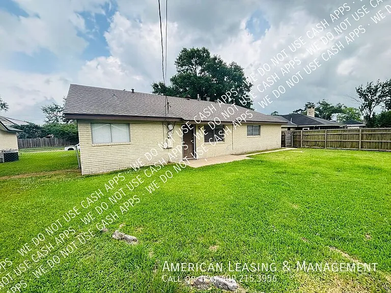 4417 Willowglen St — Photo 18