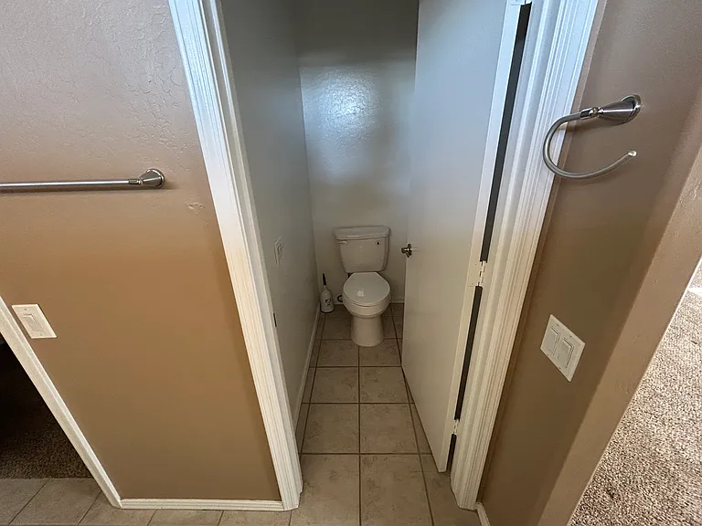 1150 N Nantucket St — Photo 15