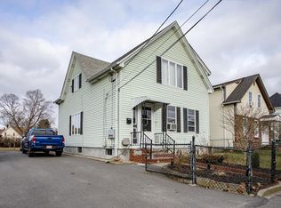 241 Cohannet St, Taunton, MA 02780