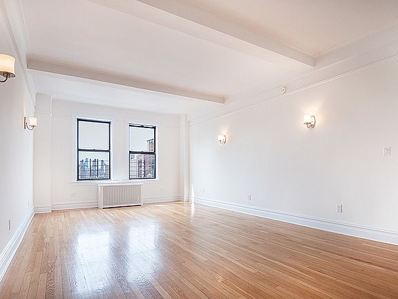 4th image of 27 W 96th St APT 15C