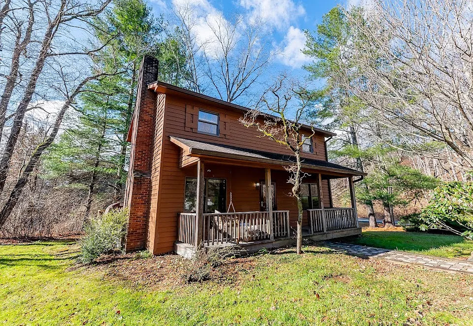 112 Wickham Sq