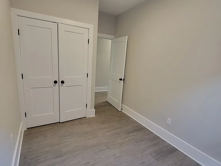 192 Kensington Ave #401 — Photo 11