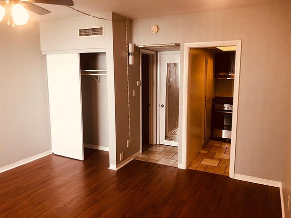 3rd image of 441 3rd St S APT 17