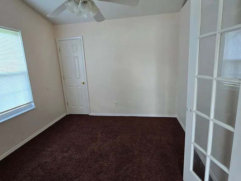 712 Connor St #B — Photo 5