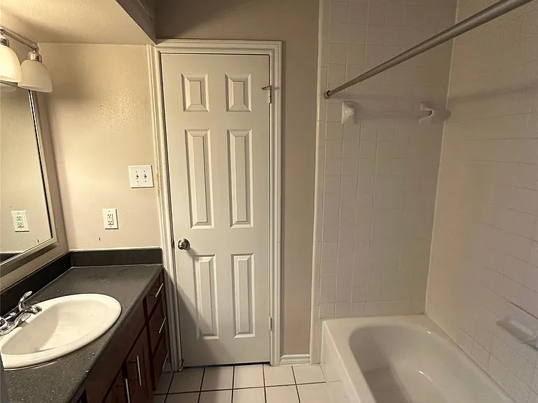 6804 N Capital Of Texas Hwy #822 — Photo 10