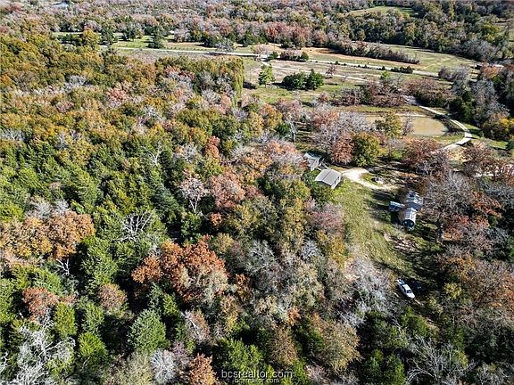 4th image of 4952 County Road 428