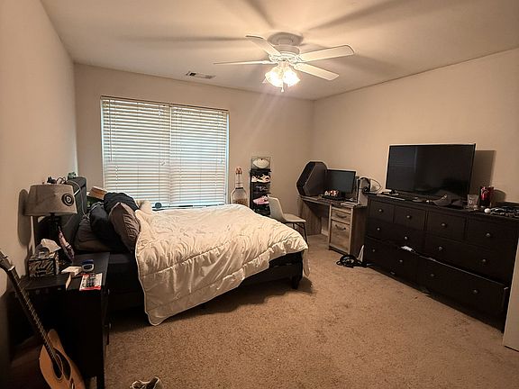 5th image of 1035 Barnett Shoals Rd APT 910