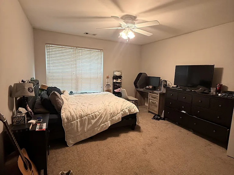 1035 Barnett Shoals Rd #910 — Photo 5