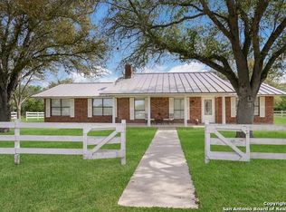 2900 Sweet Home Rd, Seguin, TX 78155