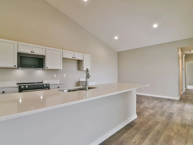5343 N Pinecrest St — Photo 9
