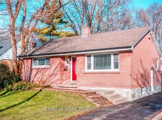 14 Graham Cres, London, ON N5W4L8