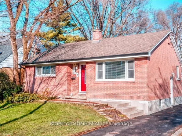 14 Graham Cres, London, ON N5W 4L8