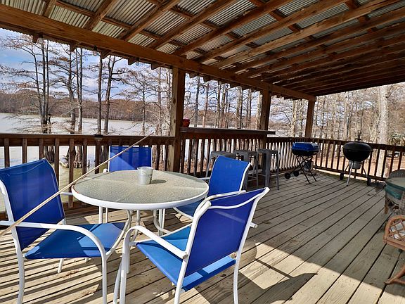 2nd image of 103 Chisholm Lake Rd