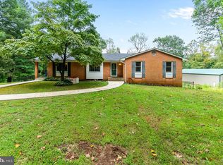 8777 Hunt Trl, Warrenton, VA 20187