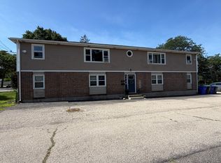 1297 S Broadway #1, East Providence, RI 02914