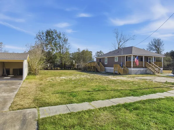 207 Gelpi Dr, Lake Charles, LA 70615
