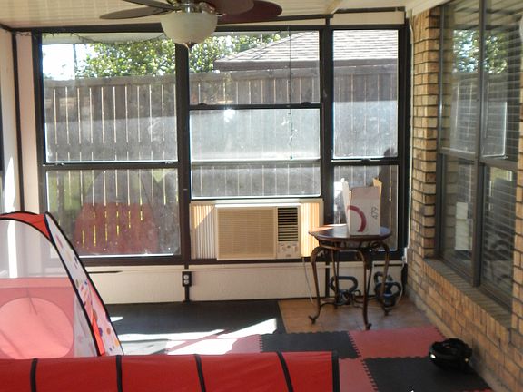4th image of 616 Brookhaven Dr