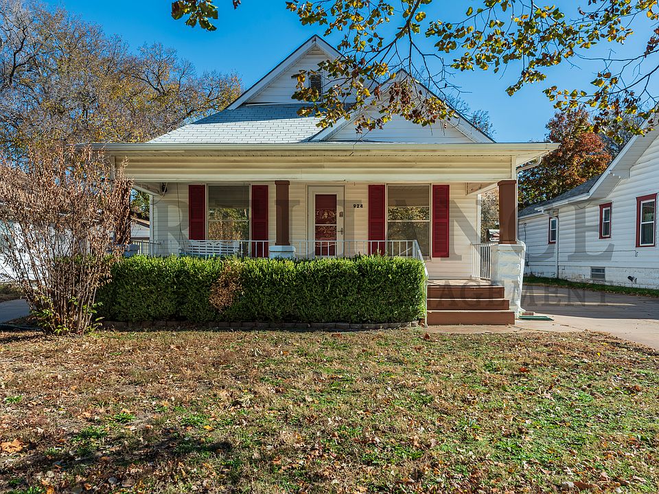 924 N Litchfield Ave, Wichita, KS 67203 | Zillow