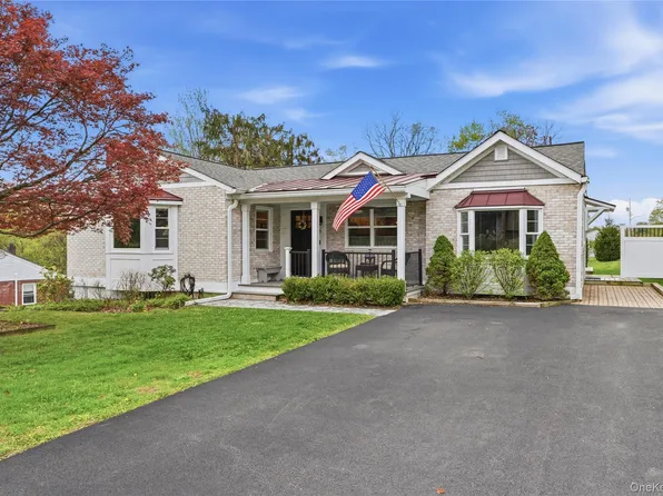 6 Willow Lane, Fishkill, NY 12524