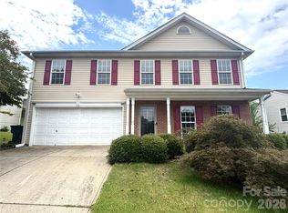 1968 8th Street Ln SE, Hickory, NC 28602