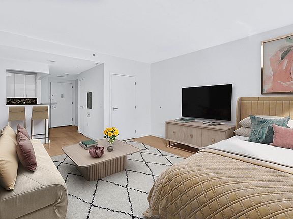 2nd image of 40 W 116th St APT B304