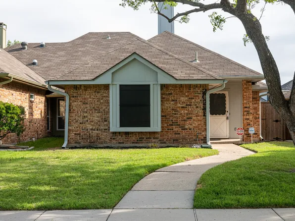 2028 Falcon Ridge Dr #B, Carrollton, TX 75010