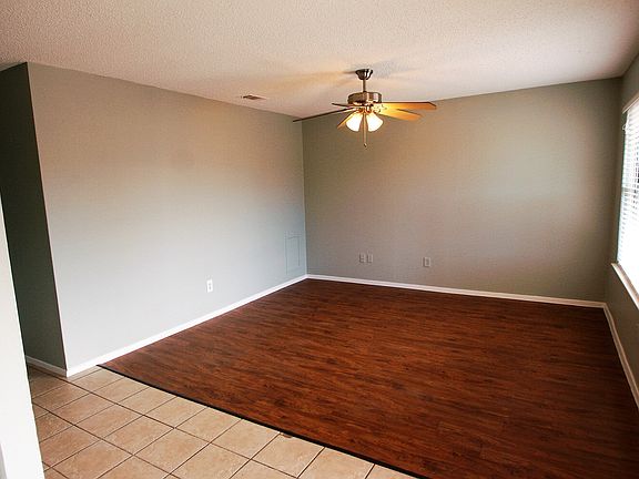 4th image of 10705 Gungrove Dr