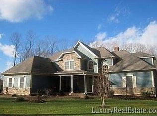 17 Farview Run, Marlborough, CT 06447