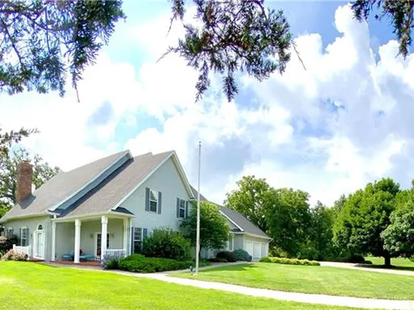 504 E 14th St, Maryville, MO 64468