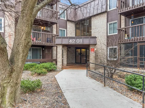 4201 Lakeside Ave N APT 112, Brooklyn Center, MN 55429