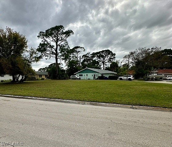 2nd image of 4476 Lanier Ct