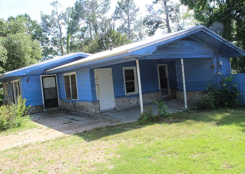1st image of 103 Rodrich Ave