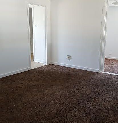 4th image of 404 S Louisiana St