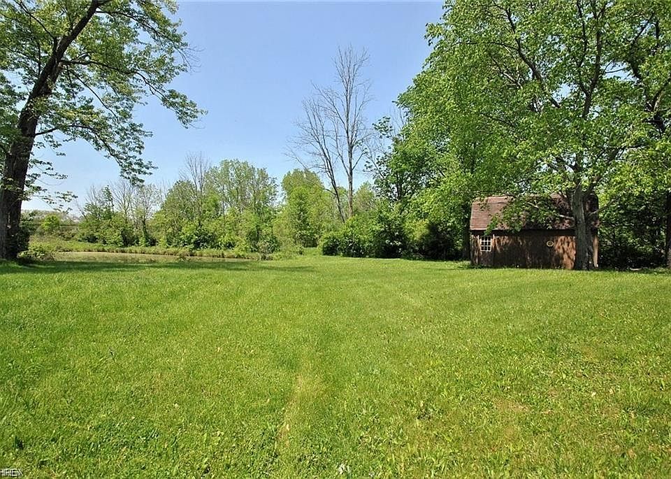 2nd image of Darrow Rd