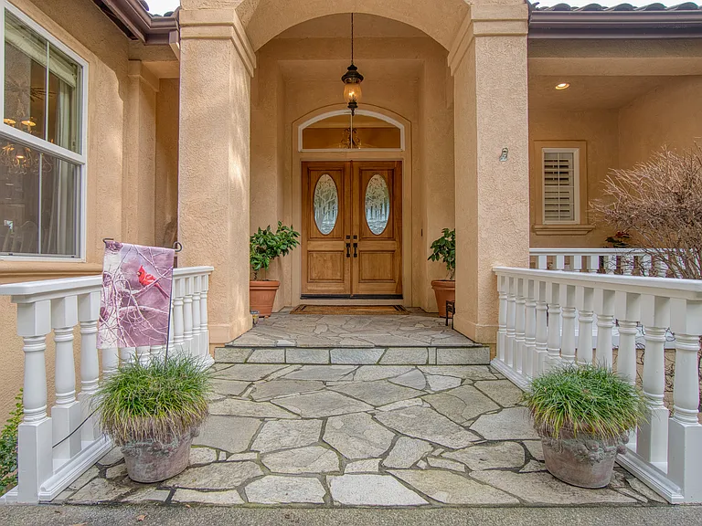 2703 Brush Creek Rd — Photo 8