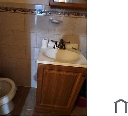 2nd image of 12336 Rockaway Blvd