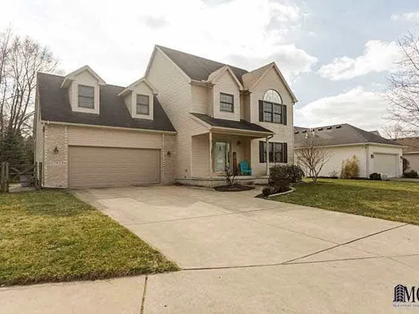 747 Hawksbridge Cir, Temperance, MI 48182