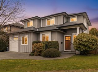 4039 Copperfield Ln, Saanich, BC V8Z 0A5