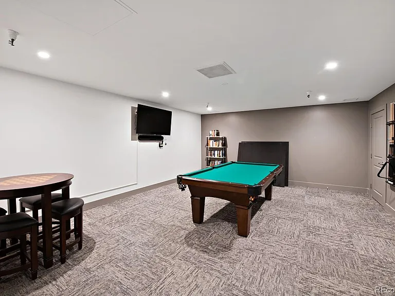 1313 N Williams St #501 — Photo 43